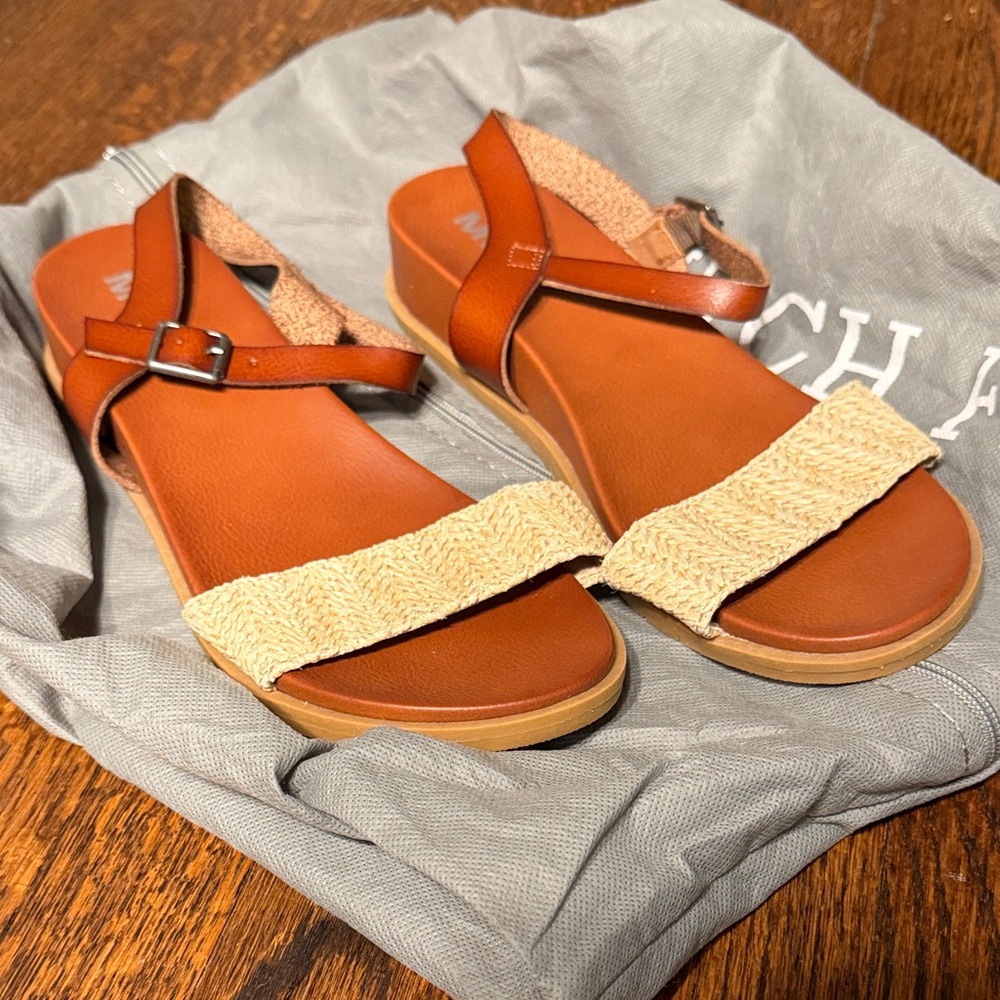 MIA Women's Sandals in Brown and Tan